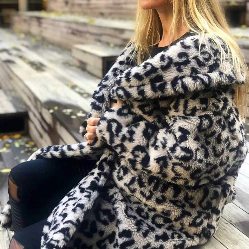 LEOPARD COAT