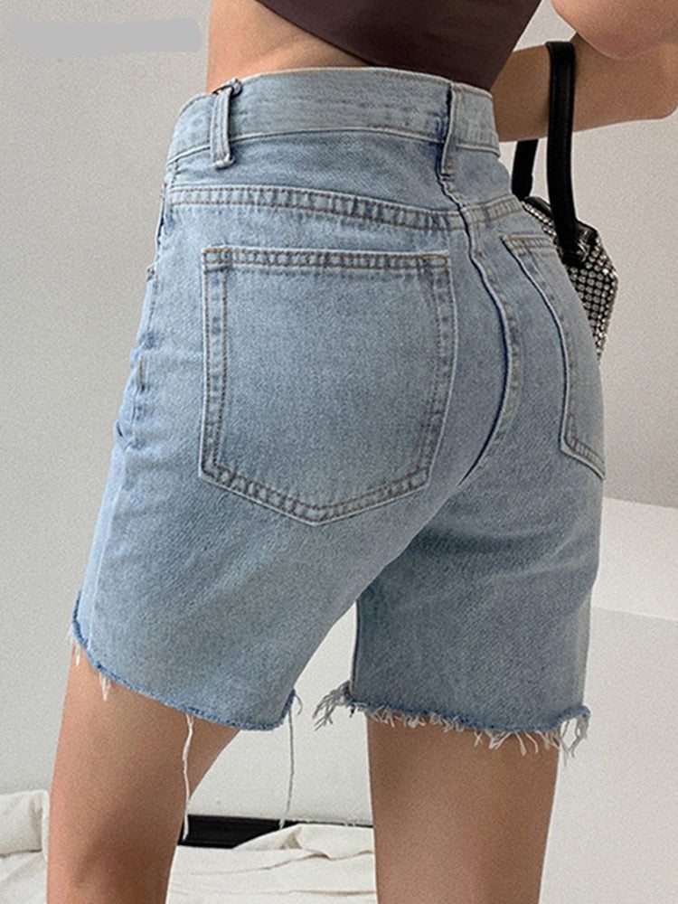 DENIM SHORTS