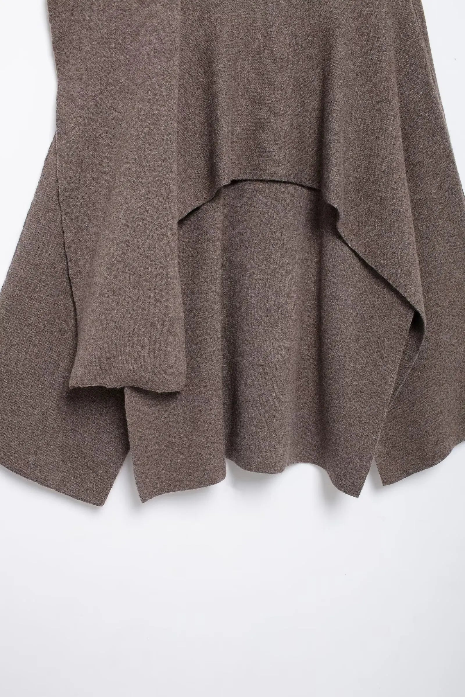 TEREZA SWEATER