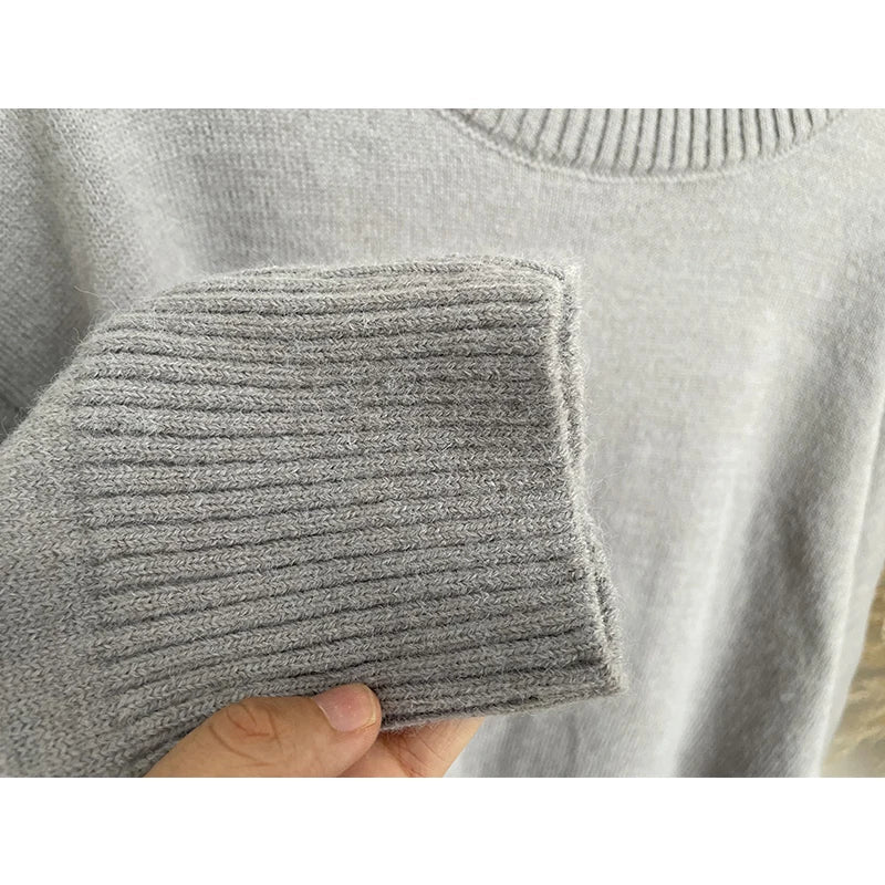 CASHMERE SWEATER