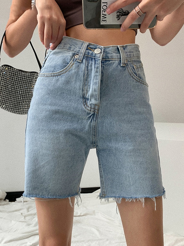 DENIM SHORTS