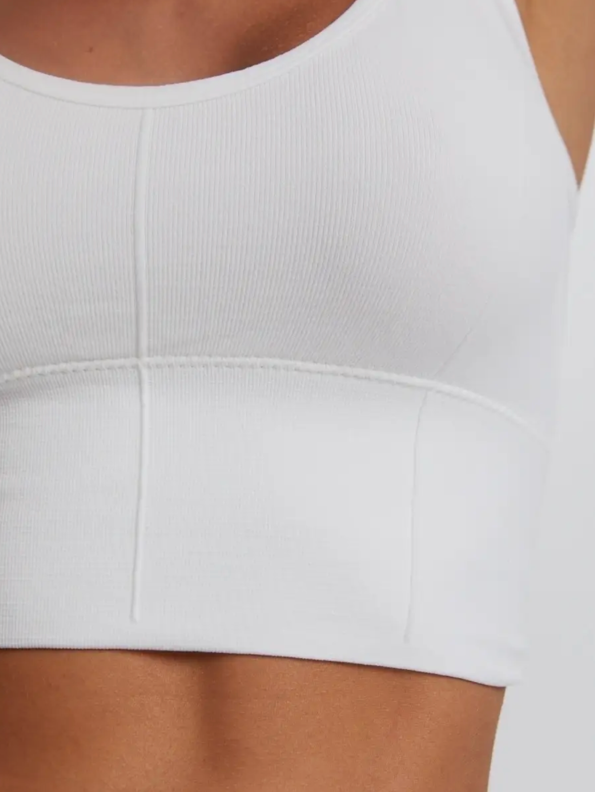 SEAMLESS CROP TOP